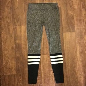 Bombshell Sportswear leggings size XS